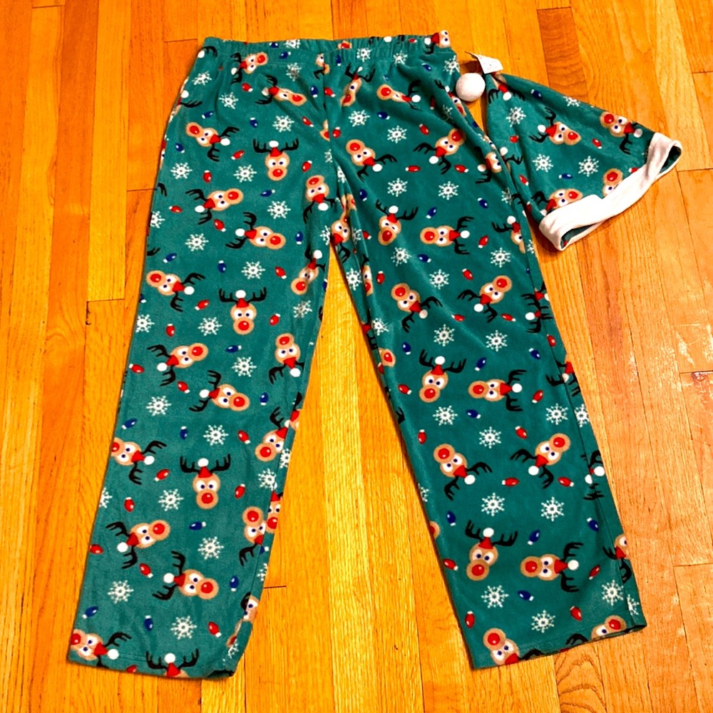 Women’s Rudolph Fleece Christmas Lounge Pants with Santa Hat. Size M. NWT.
